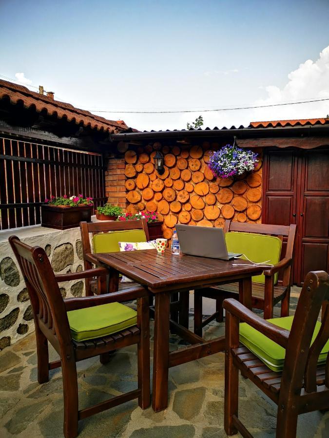 Zigen House Hotell Bansko Exteriör bild