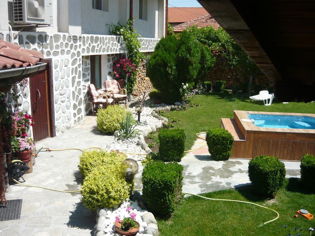 Zigen House Hotell Bansko Exteriör bild